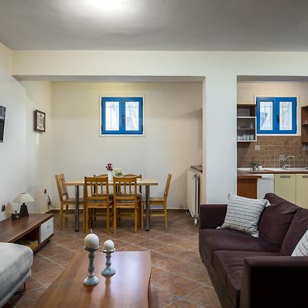 Villa Nina With Private Plunge Pool, 5Km To Corfu Town Exterior foto